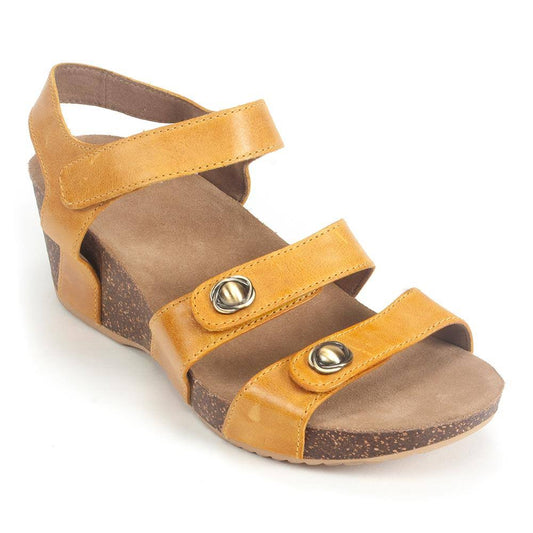 Dansko Savannah Leather Cork Wedge Sandal | Simons Shoes Mango / 40 IFH5_B2EAO33