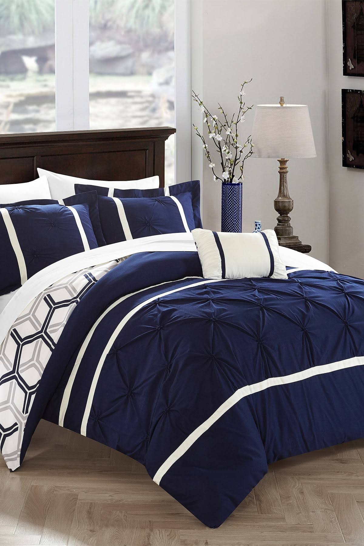 Chic Home Eula 3-Piece Reversible Twin Comforter Set in Navy VGO1_N5UHO62